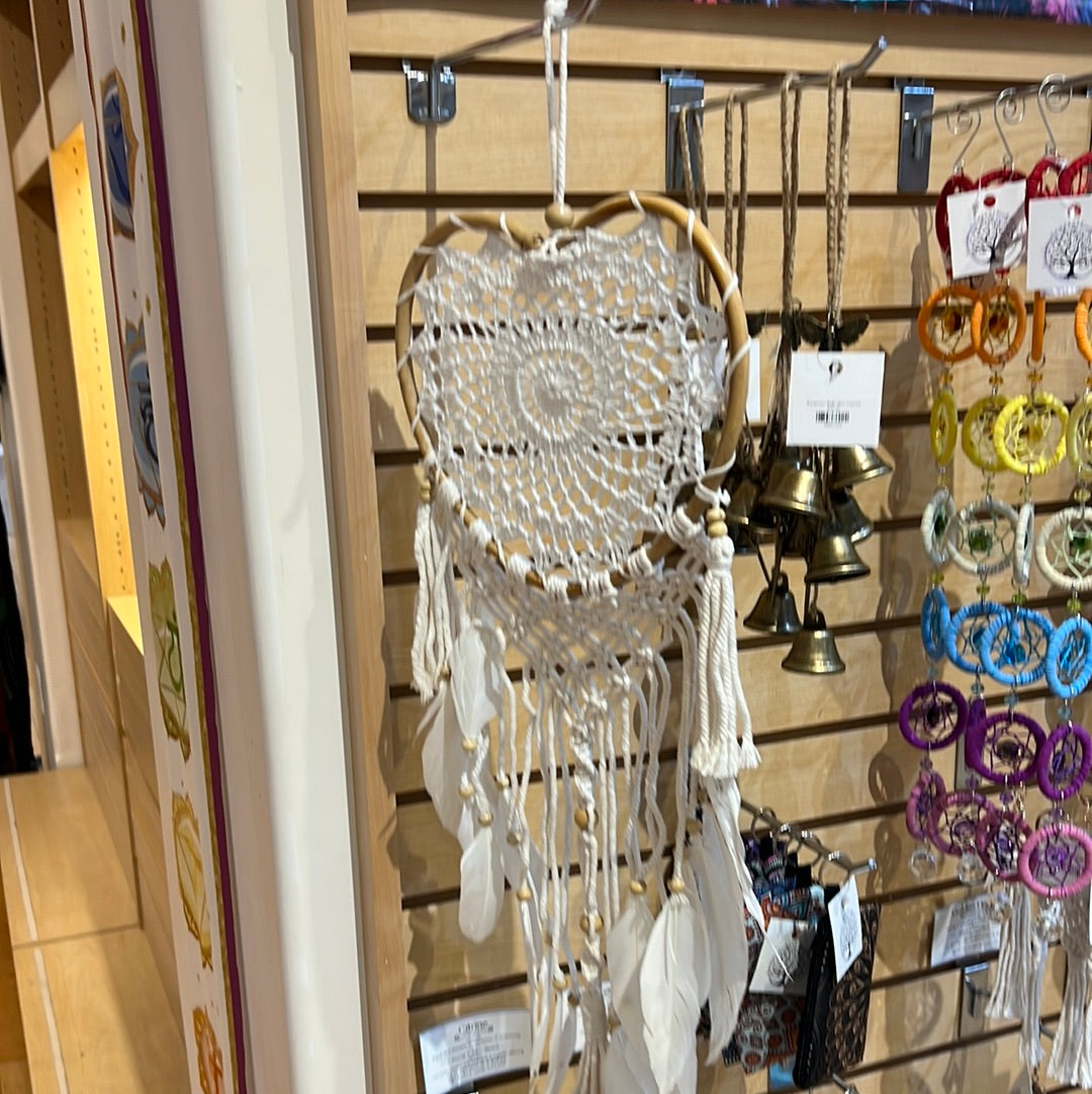 Medium Crochet Heart Dreamcatcher Bamboo Frame