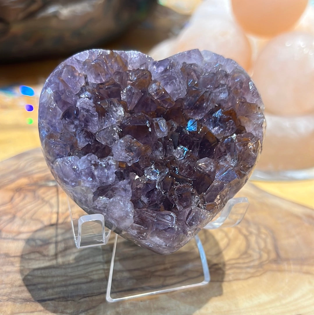 Druzy Amethyst Heart With Stand