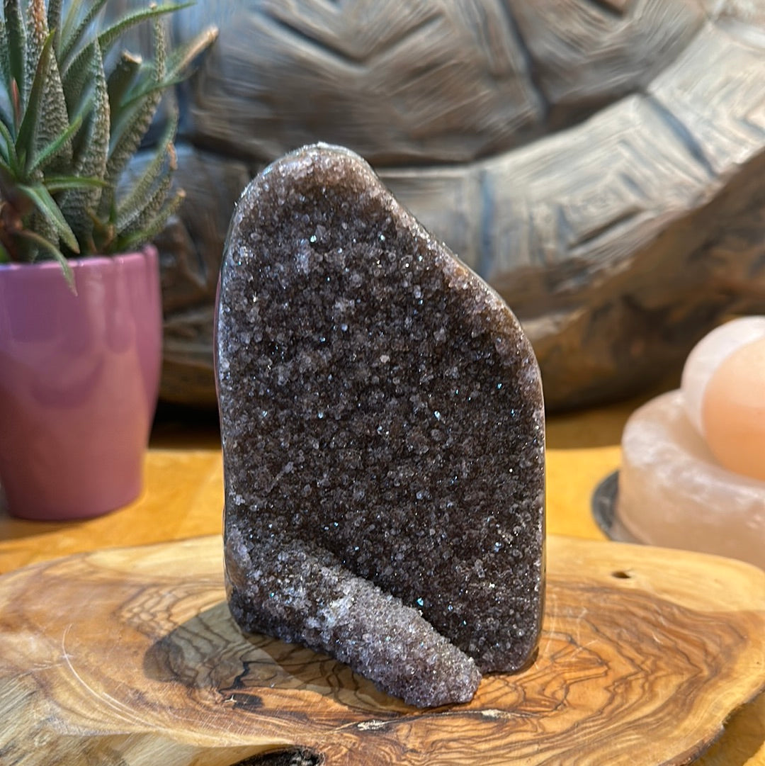 Amethyst Cut Base Freeform