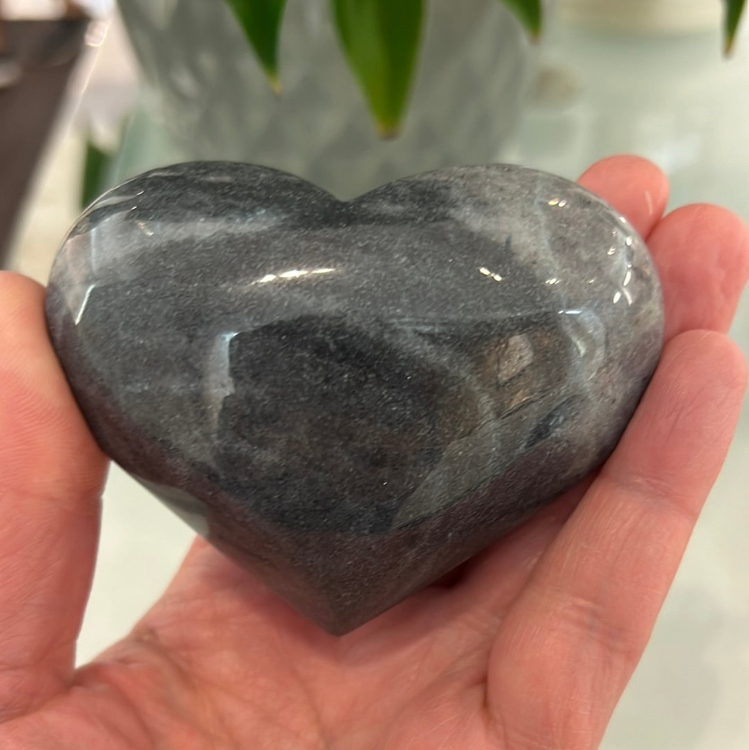 Trolleite Heart
