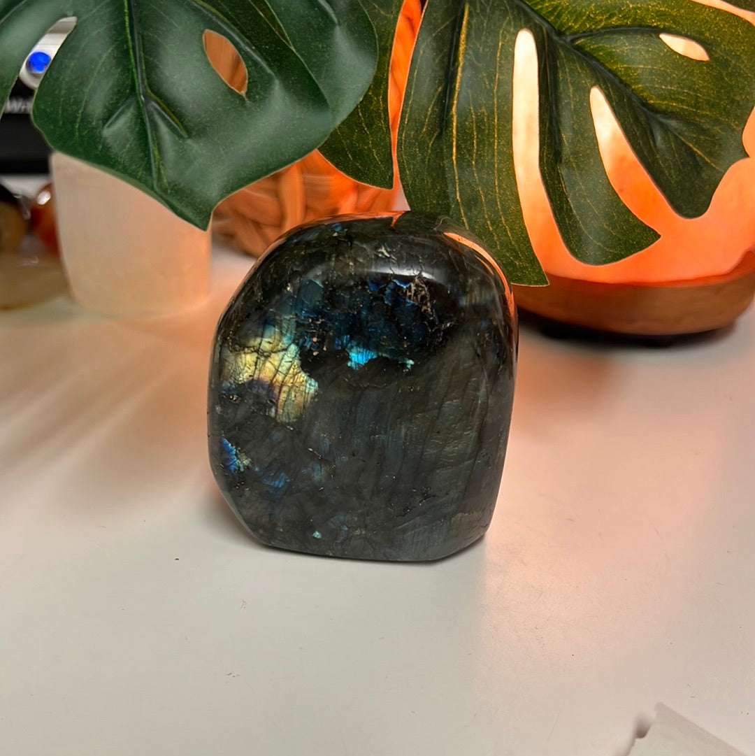 Labradorite Freeform