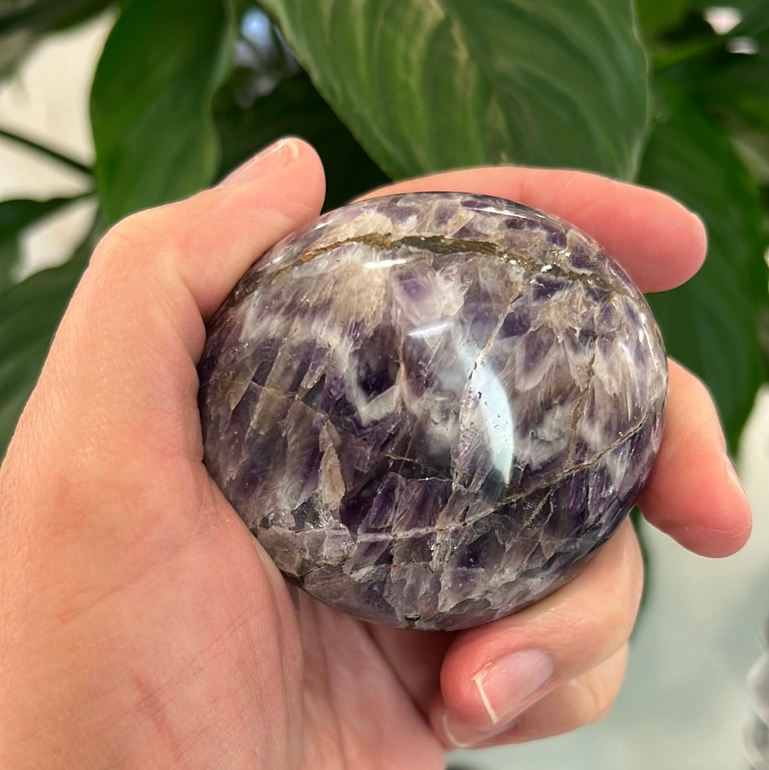 Moroccan Amethyst Palmstone