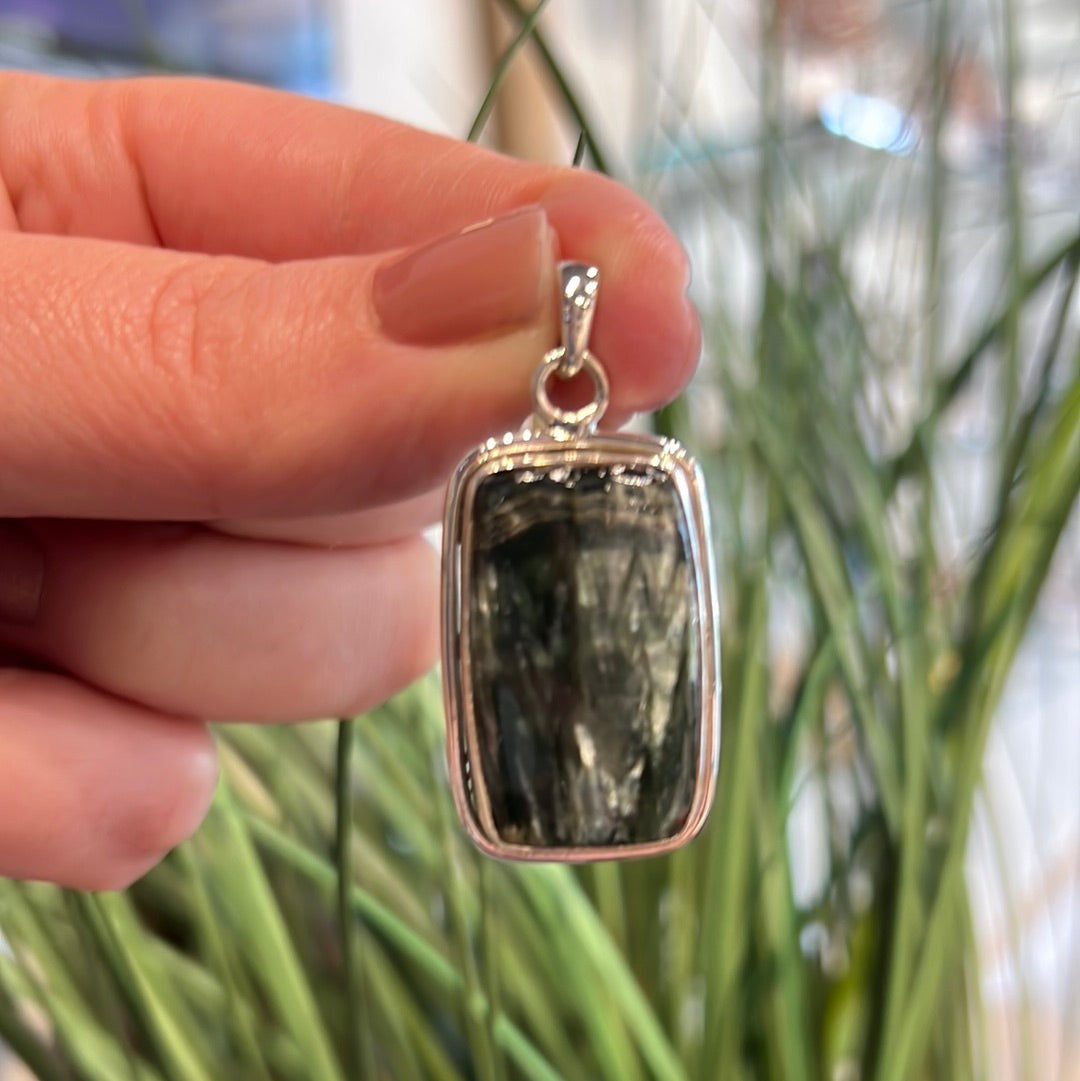 Seraphinite Pendant Set In Sterling Silver