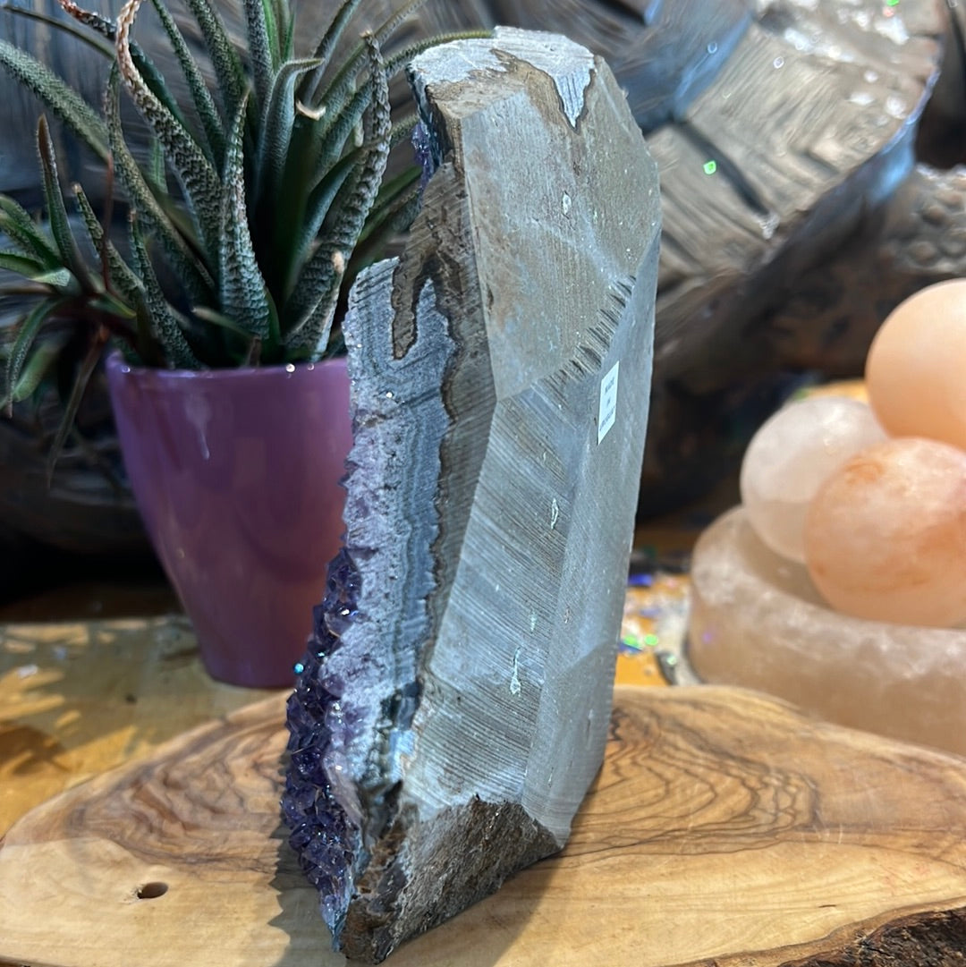 Amethyst Cut Base Display