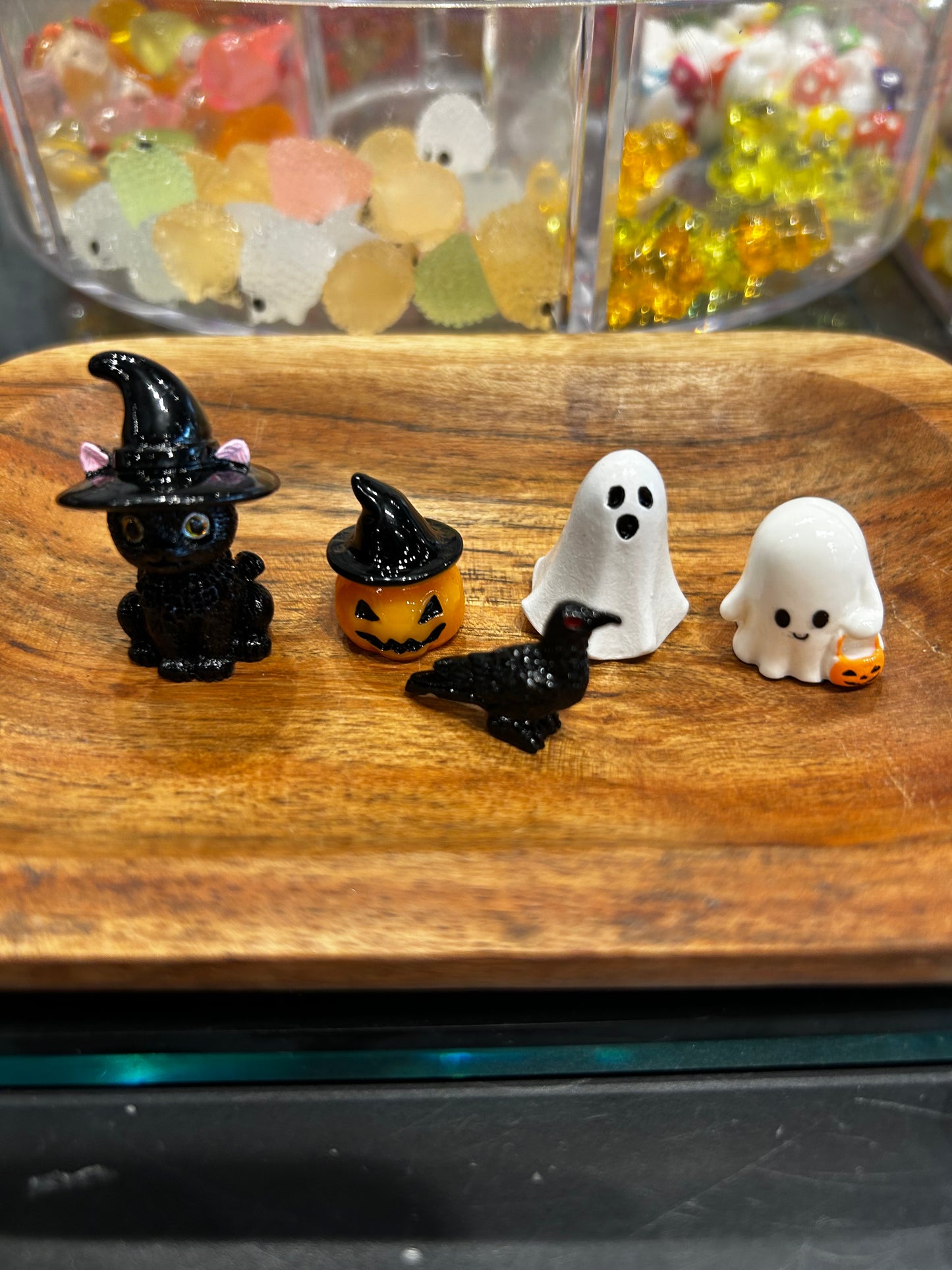 Halloween Resin Figures 🎃👻