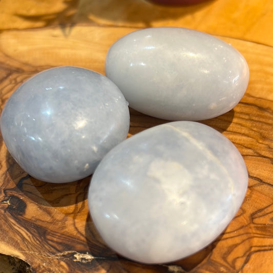 Blue Calcite Palmstone