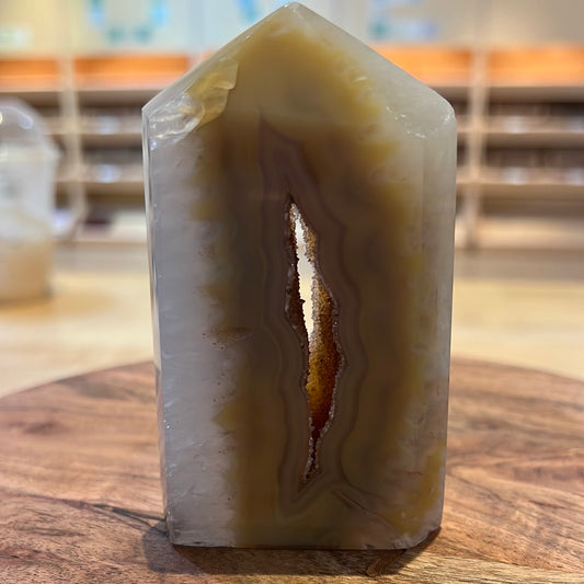 Druzy Agate Tower