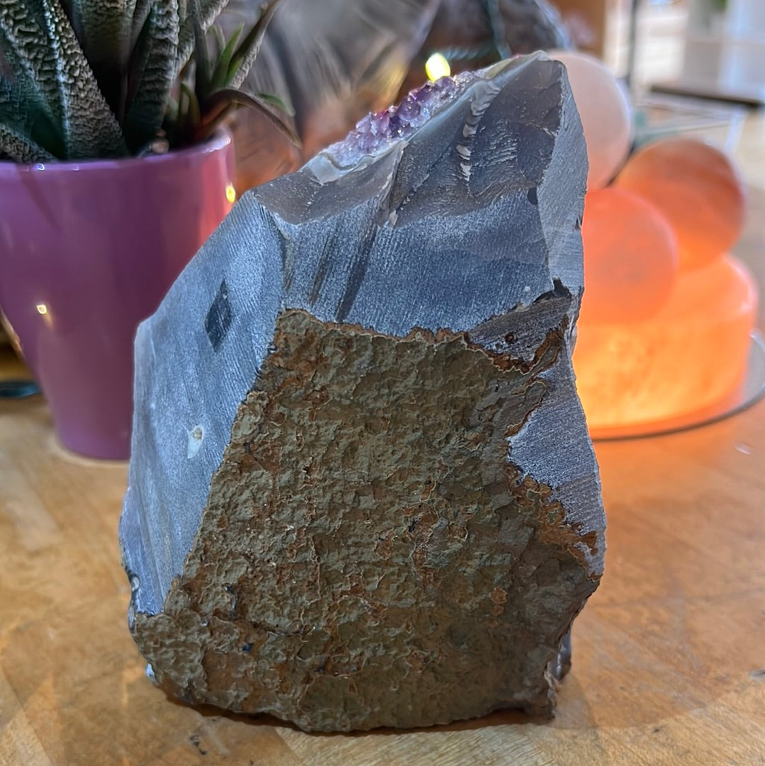 Amethyst Cut base With Agate