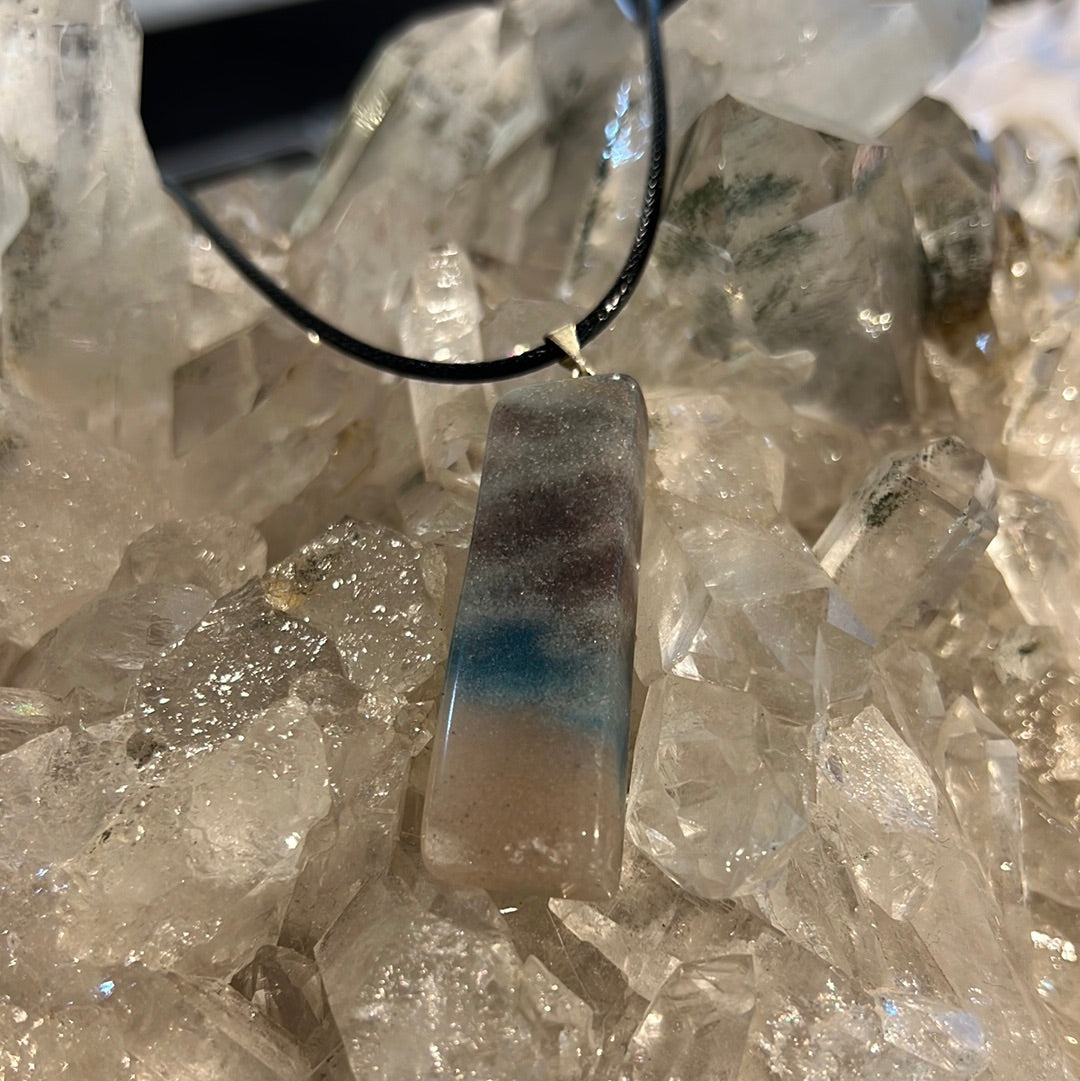 Trolleite Pendant