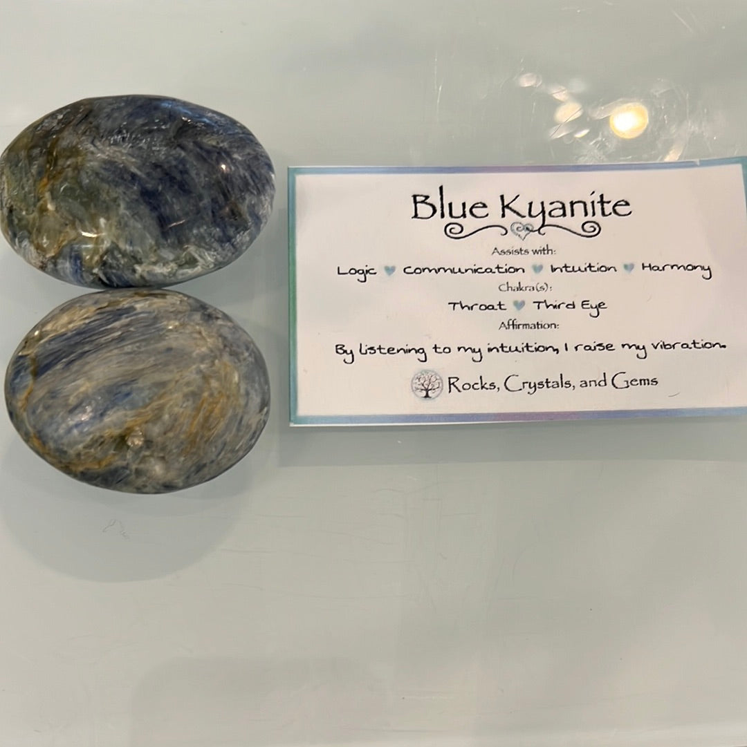 Blue Kyanite Palmstone