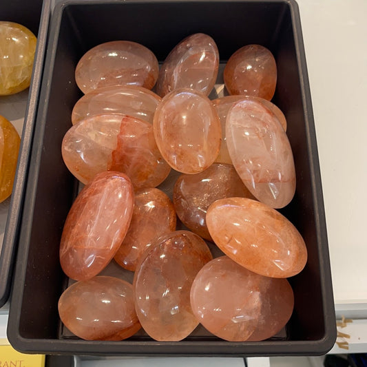 Hematoid Quartz Palmstone XL