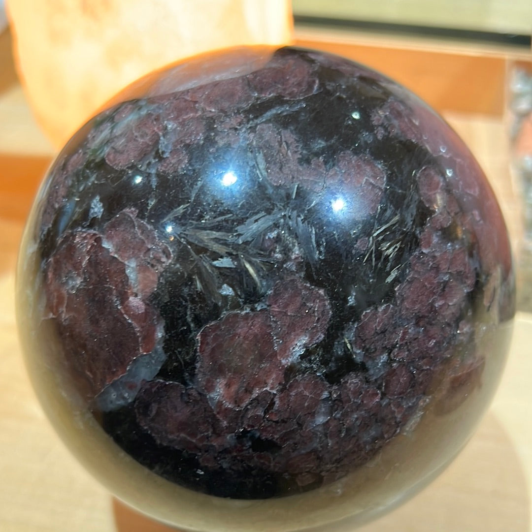 Almandine Garnet with Anthophyllite and Cordierite